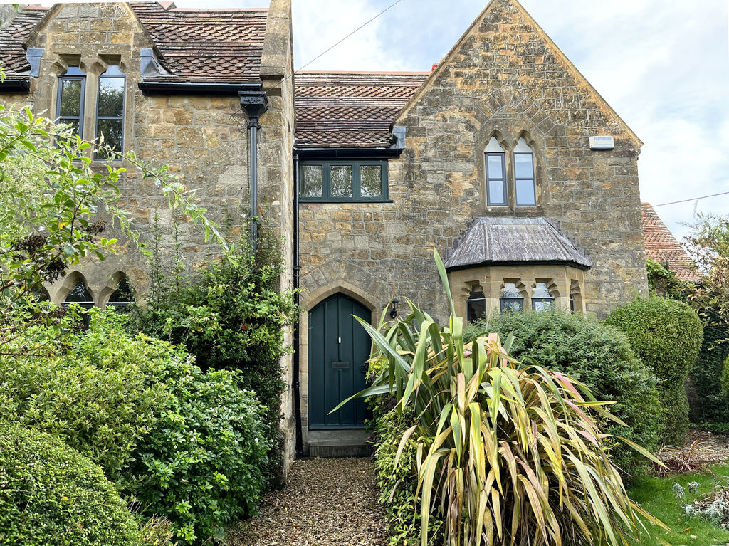 Main Image